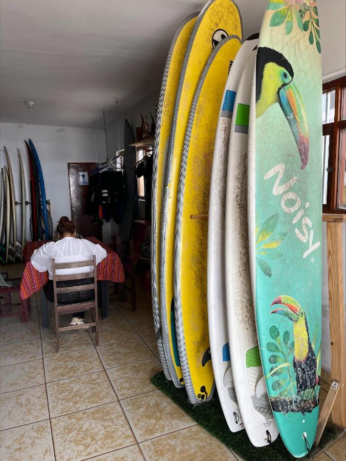 Totora Surf Hostel Huanchaco Exterior photo