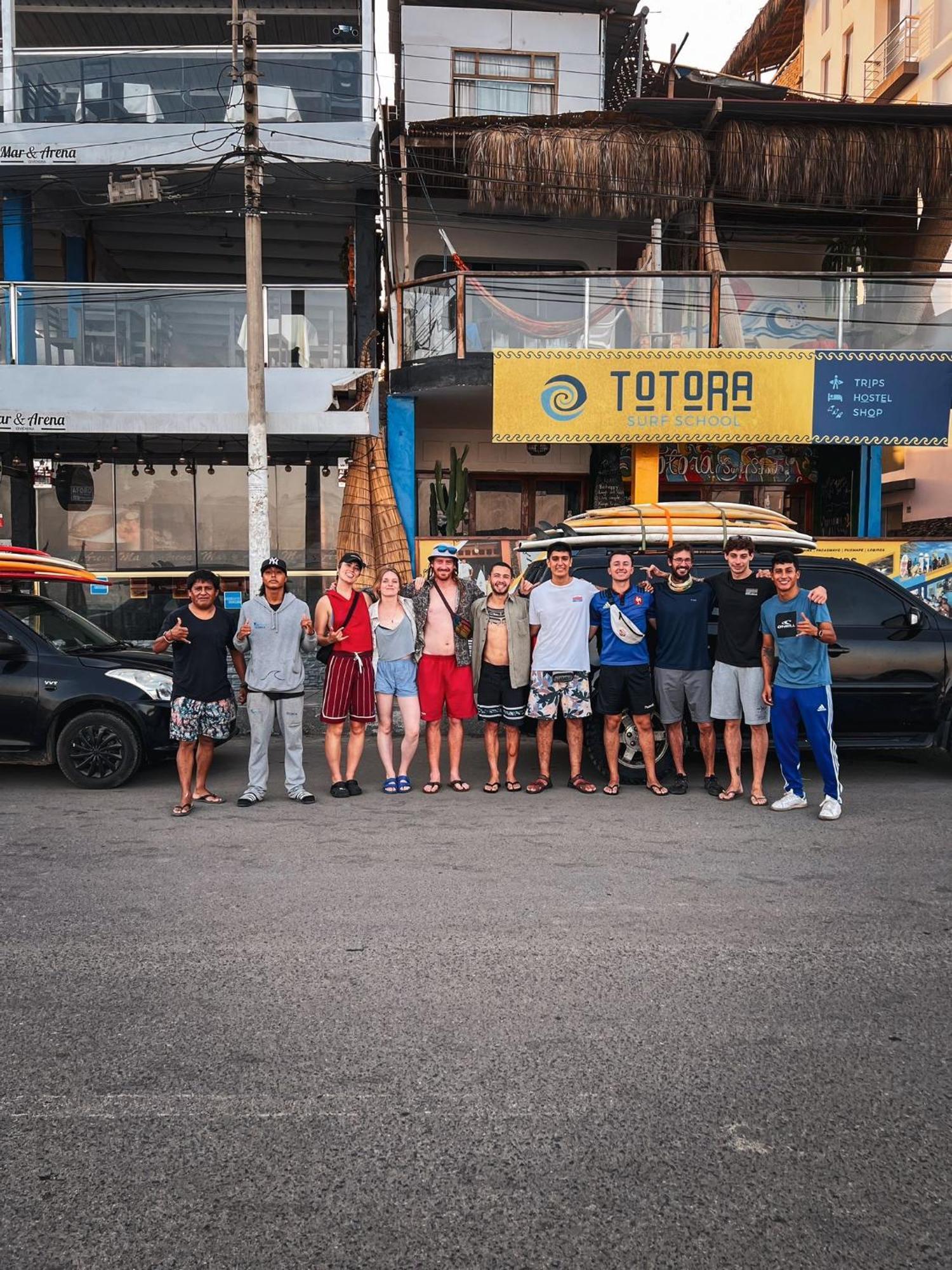 Totora Surf Hostel Huanchaco Exterior photo